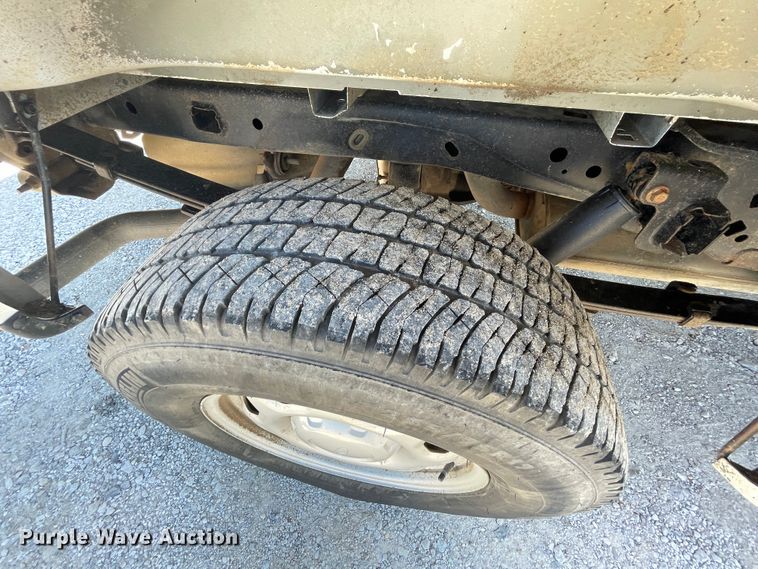 image for item IR9954 2012 Ford F150  pickup truck