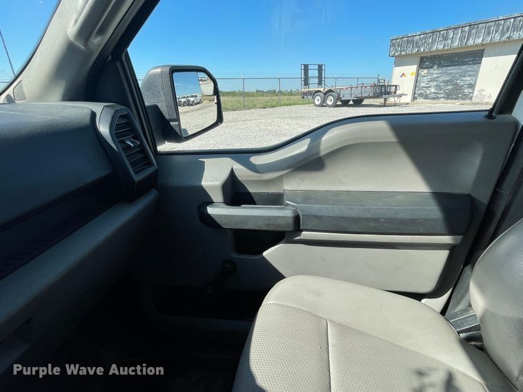 image for item IR9958 2016 Ford F150  pickup truck