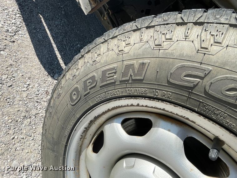 image for item IR9959 2012 Ford F150  SuperCab pickup truck