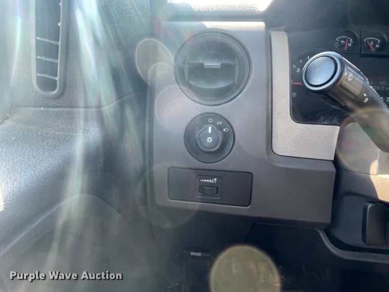 image for item IR9960 2010 Ford F150  pickup truck