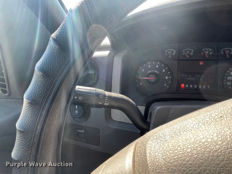 image for item IR9960 2010 Ford F150  pickup truck