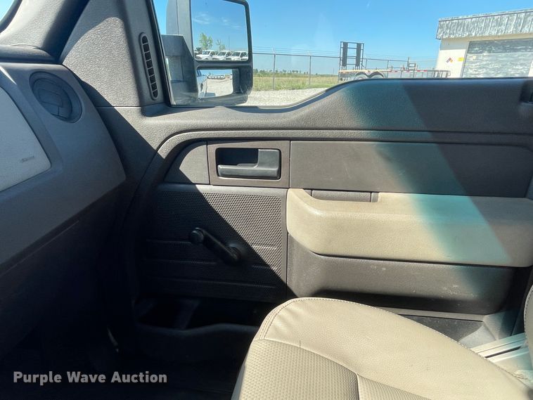 image for item IR9960 2010 Ford F150  pickup truck