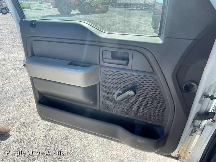 image for item IR9960 2010 Ford F150  pickup truck