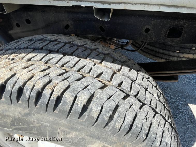 image for item IR9960 2010 Ford F150  pickup truck