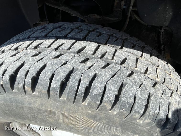 image for item IR9960 2010 Ford F150  pickup truck