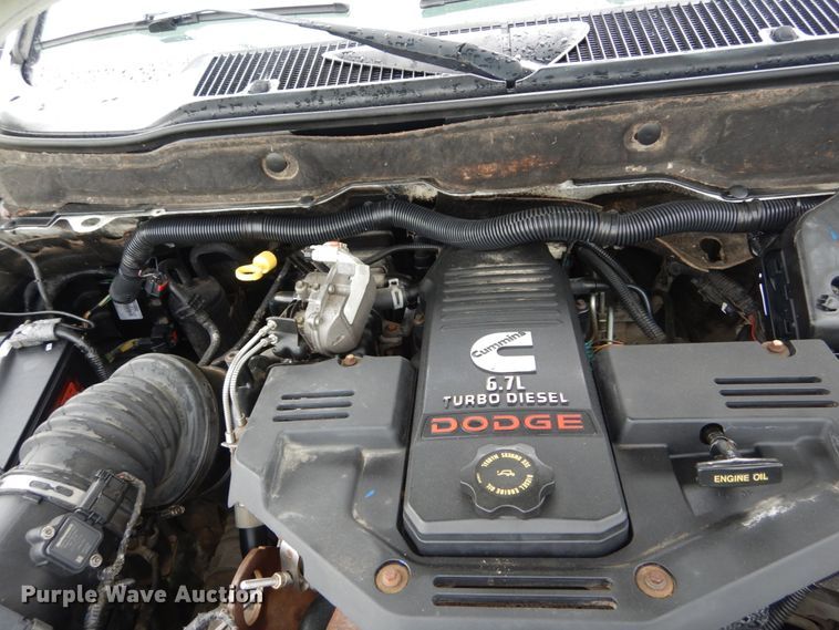 image for item IT9038 2008 Dodge Ram 2500HD  Mega Cab pickup truck