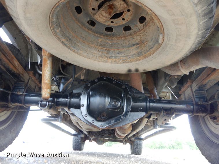 image for item IT9038 2008 Dodge Ram 2500HD  Mega Cab pickup truck