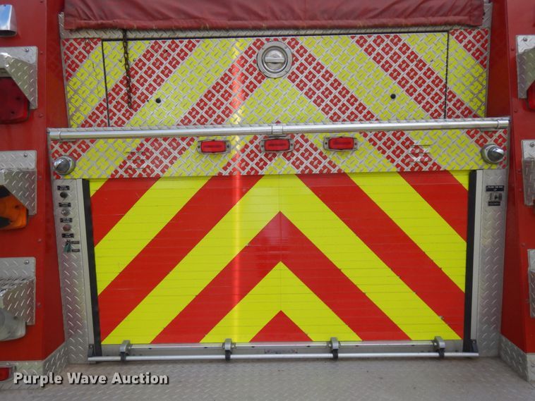 image for item IT9250 1988 Ford L9000  pumper fire truck