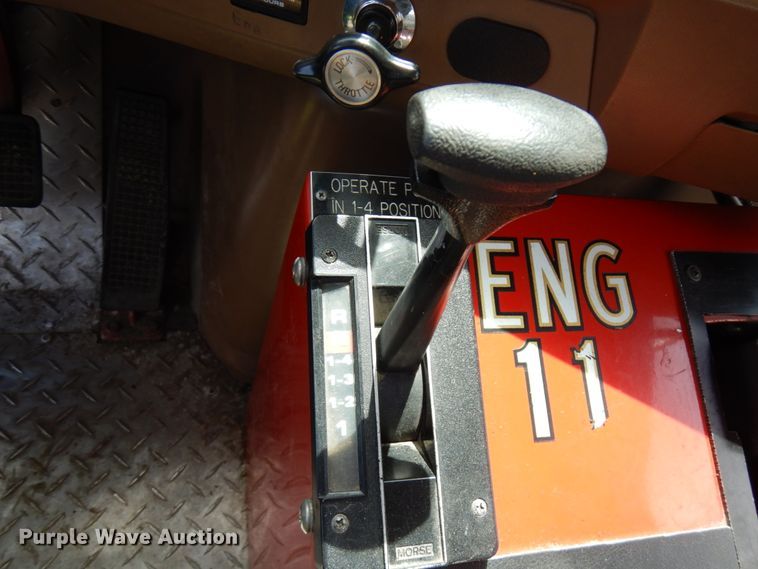 image for item IT9250 1988 Ford L9000  pumper fire truck