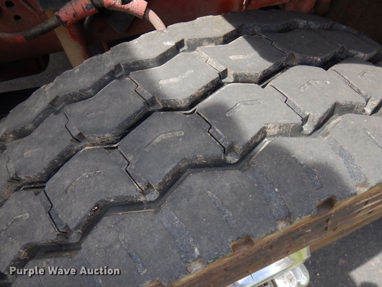 image for item IT9250 1988 Ford L9000  pumper fire truck