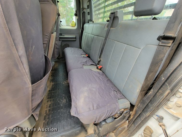 image for item IV9034 2014 Ford F450 Super Duty  SuperCab flatbed truck