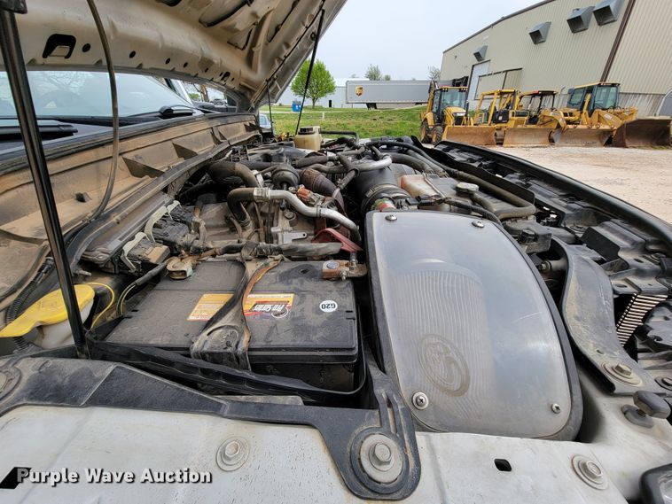 image for item IV9034 2014 Ford F450 Super Duty  SuperCab flatbed truck