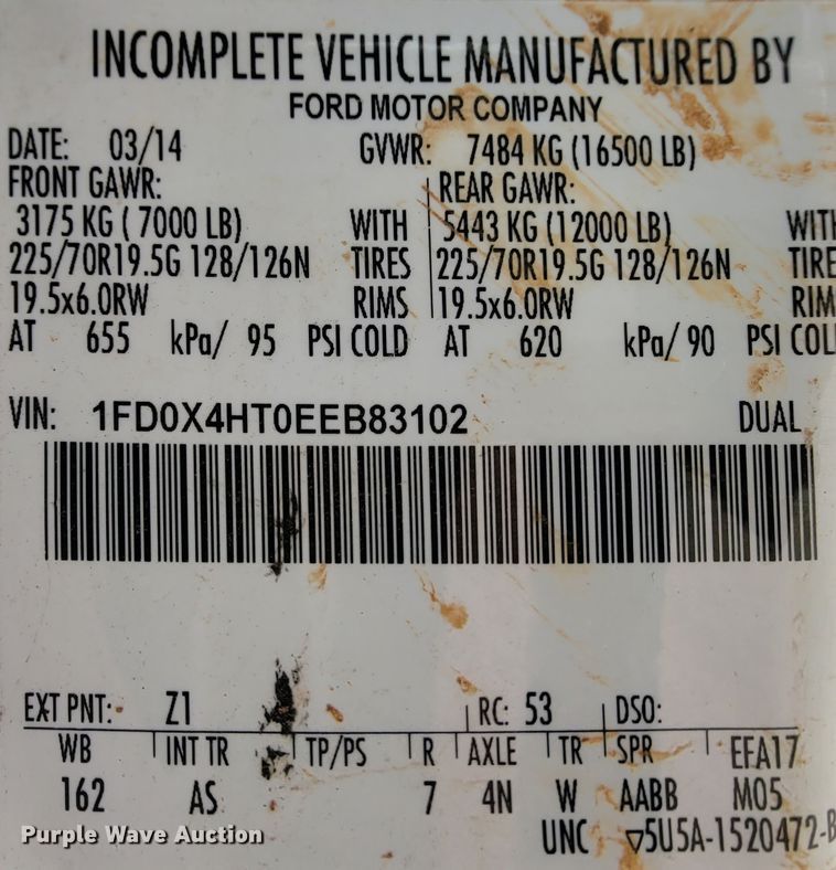 image for item IV9034 2014 Ford F450 Super Duty  SuperCab flatbed truck