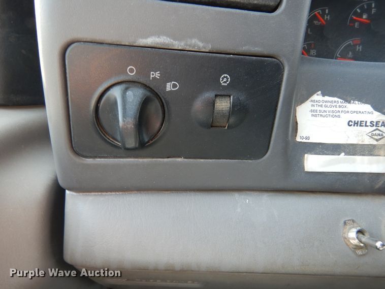 image for item IY9533 2001 Ford F550 Super Duty XL  dump truck