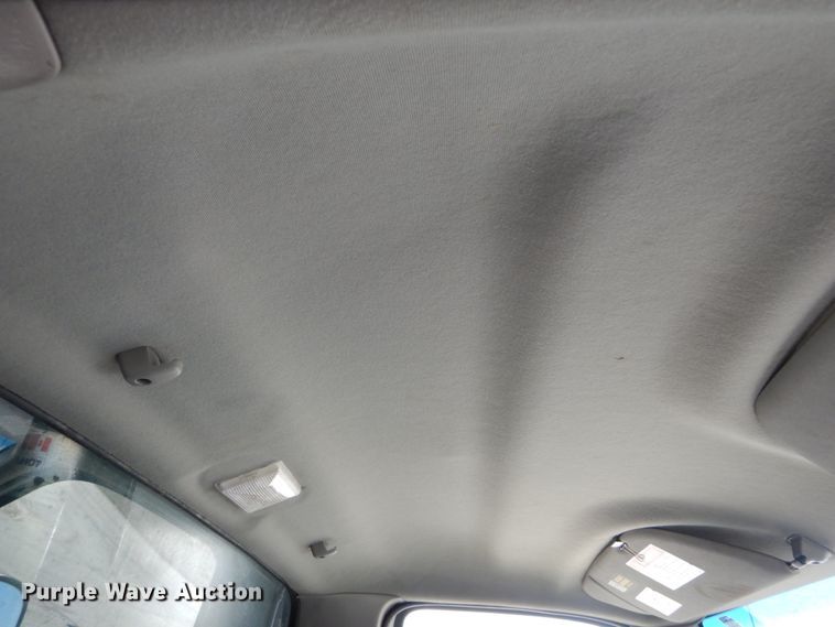 image for item IY9533 2001 Ford F550 Super Duty XL  dump truck