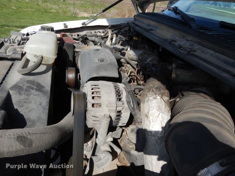 image for item IY9533 2001 Ford F550 Super Duty XL  dump truck