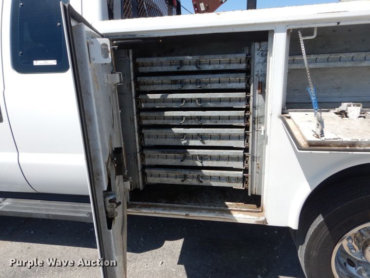 image for item IY9691 2013 Ford F450 Super Duty XL  SuperCab utility / service truck