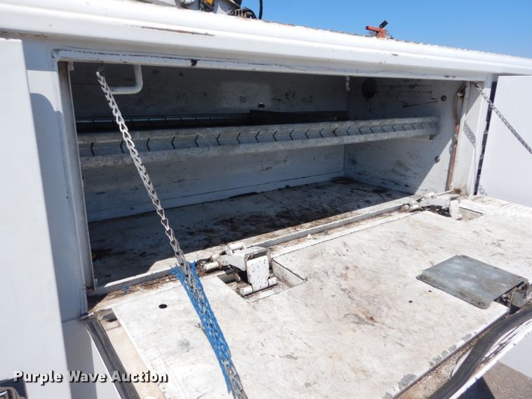 image for item IY9691 2013 Ford F450 Super Duty XL  SuperCab utility / service truck