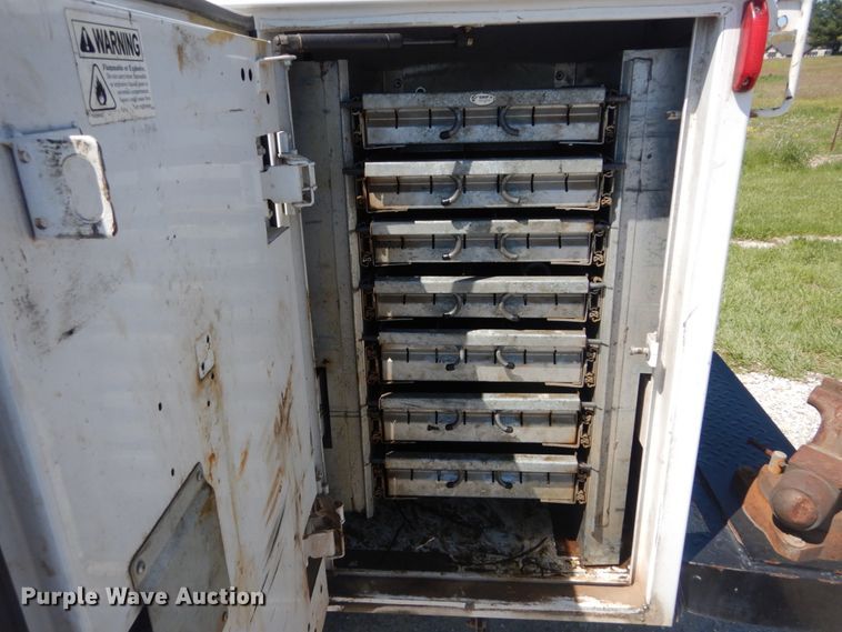 image for item IY9691 2013 Ford F450 Super Duty XL  SuperCab utility / service truck