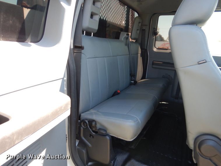 image for item IY9691 2013 Ford F450 Super Duty XL  SuperCab utility / service truck