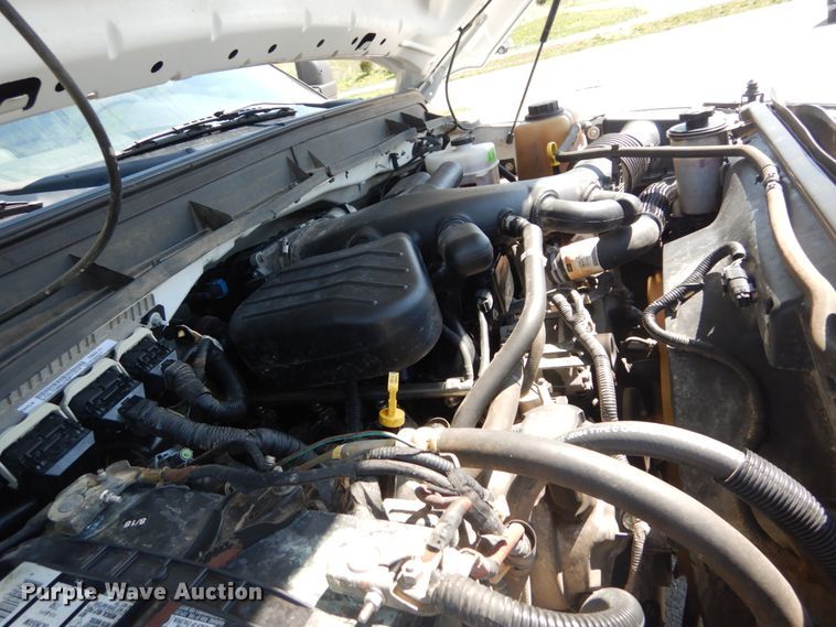 image for item IY9691 2013 Ford F450 Super Duty XL  SuperCab utility / service truck