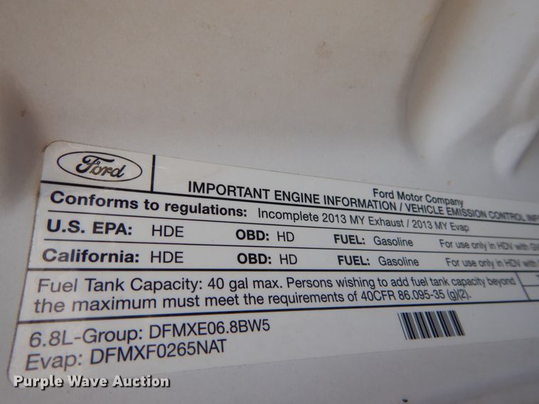 image for item IY9691 2013 Ford F450 Super Duty XL  SuperCab utility / service truck