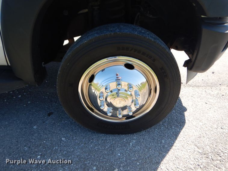 image for item IY9691 2013 Ford F450 Super Duty XL  SuperCab utility / service truck