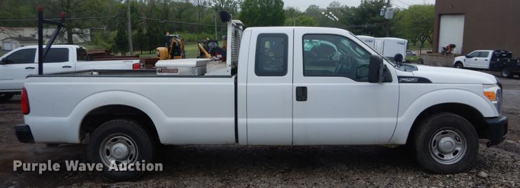 image for item IY9708 2011 Ford F250 Super Duty  SuperCab pickup truck