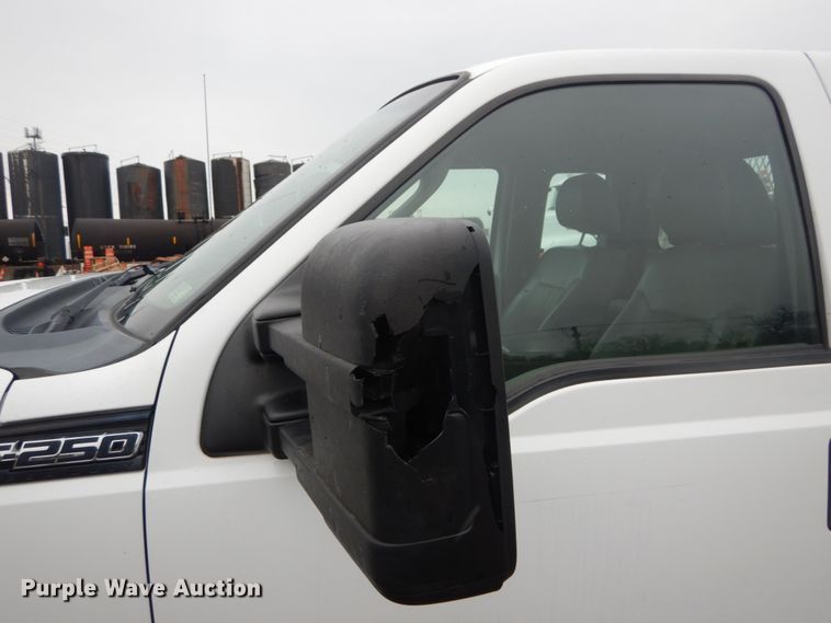 image for item IY9708 2011 Ford F250 Super Duty  SuperCab pickup truck