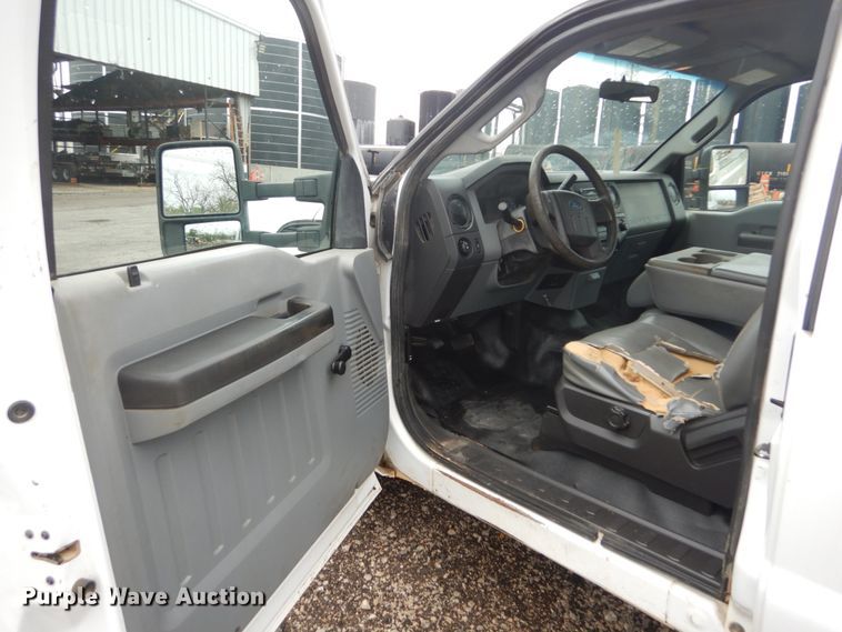 image for item IY9708 2011 Ford F250 Super Duty  SuperCab pickup truck