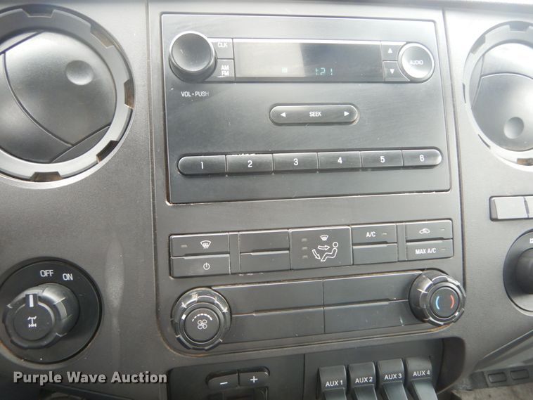 image for item IY9708 2011 Ford F250 Super Duty  SuperCab pickup truck