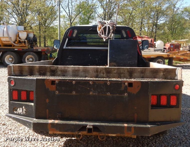 image for item IY9715 2009 Dodge Ram 4500  flatbed truck