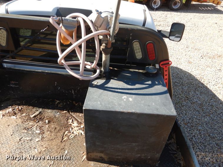 image for item IY9715 2009 Dodge Ram 4500  flatbed truck