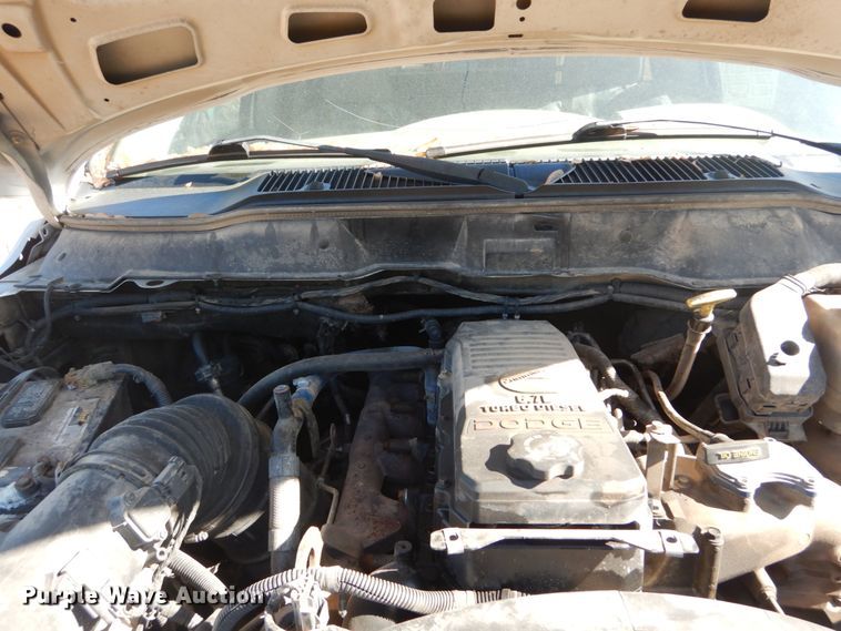 image for item IY9715 2009 Dodge Ram 4500  flatbed truck