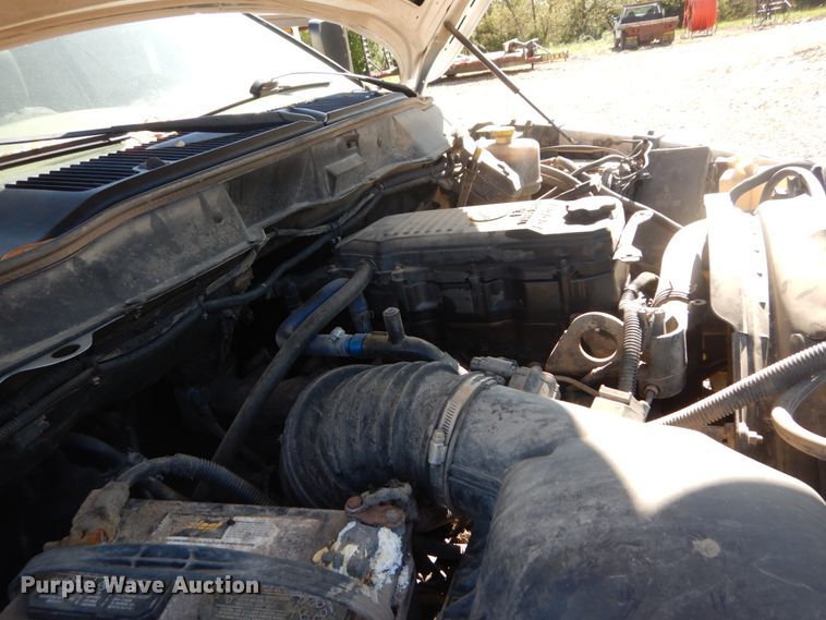 image for item IY9715 2009 Dodge Ram 4500  flatbed truck