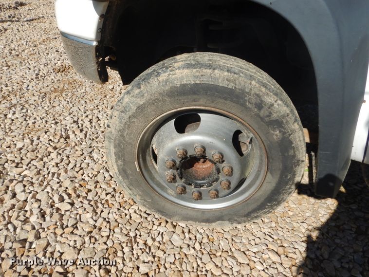 image for item IY9715 2009 Dodge Ram 4500  flatbed truck