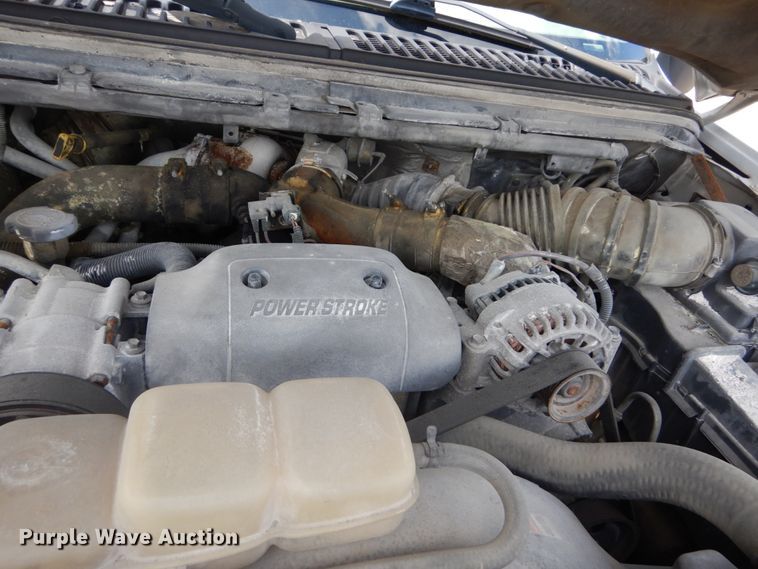 image for item IY9727 2001 Ford F450 Super Duty XL  flatbed truck