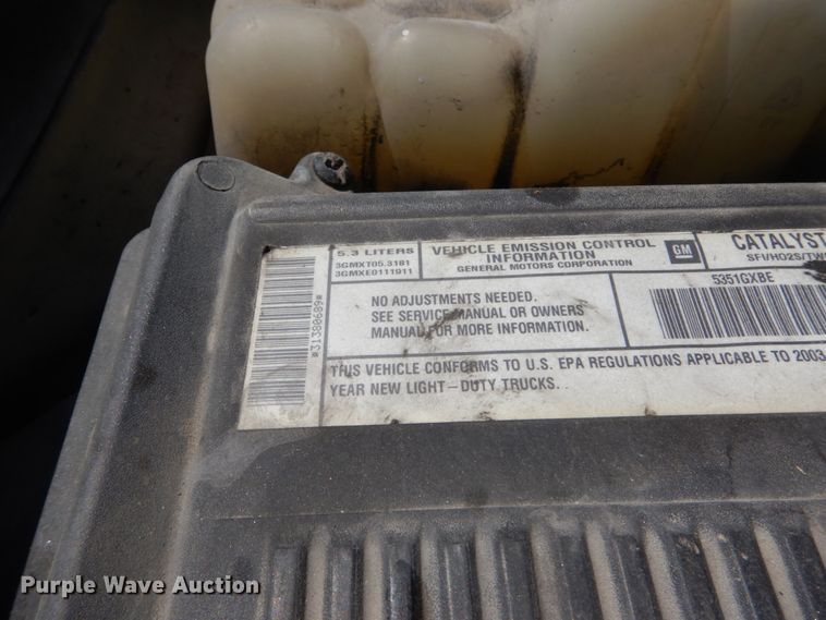 image for item IY9730 2003 Chevrolet Silverado 1500  Ext. Cab pickup truck