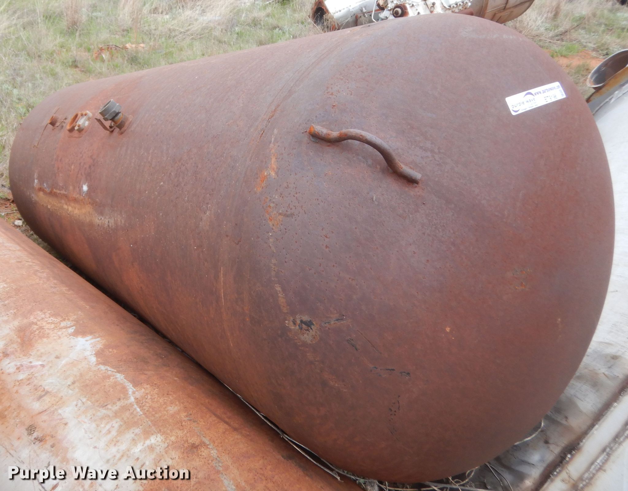 Propane tank in Weatherford, OK Item ET9196 sold Purple Wave