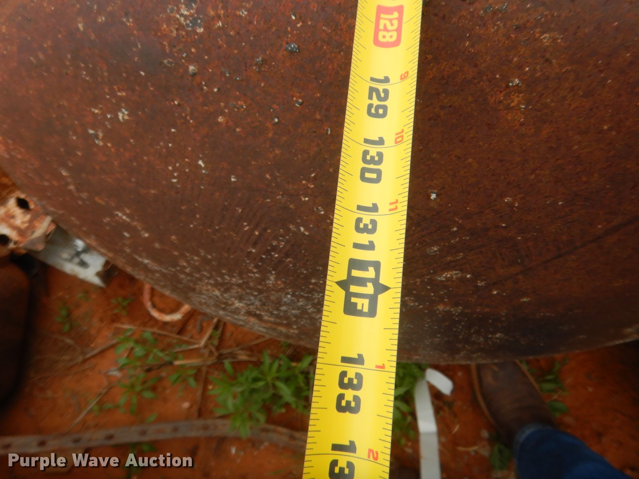 Propane tank in Weatherford, OK Item ET9198 sold Purple Wave