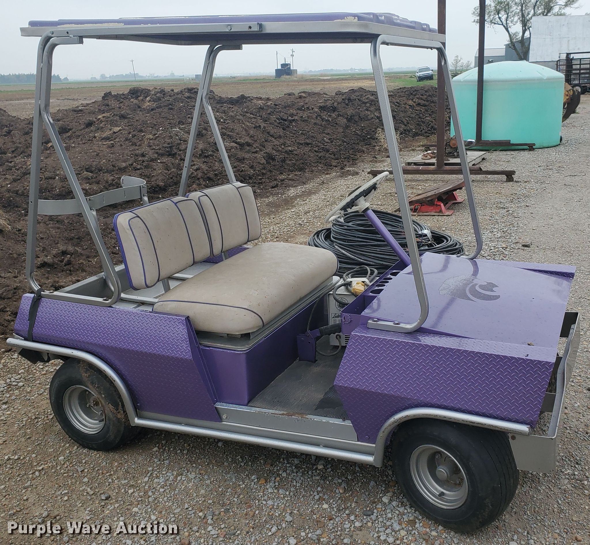 Nordco Marketeer 438 golf cart in Ellinwood, KS | Item IT9779 sold