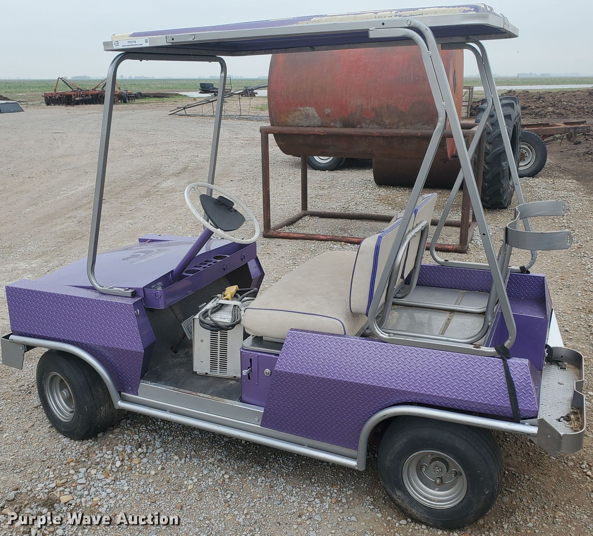 Nordco Marketeer 438 golf cart in Ellinwood, KS | Item IT9779 sold