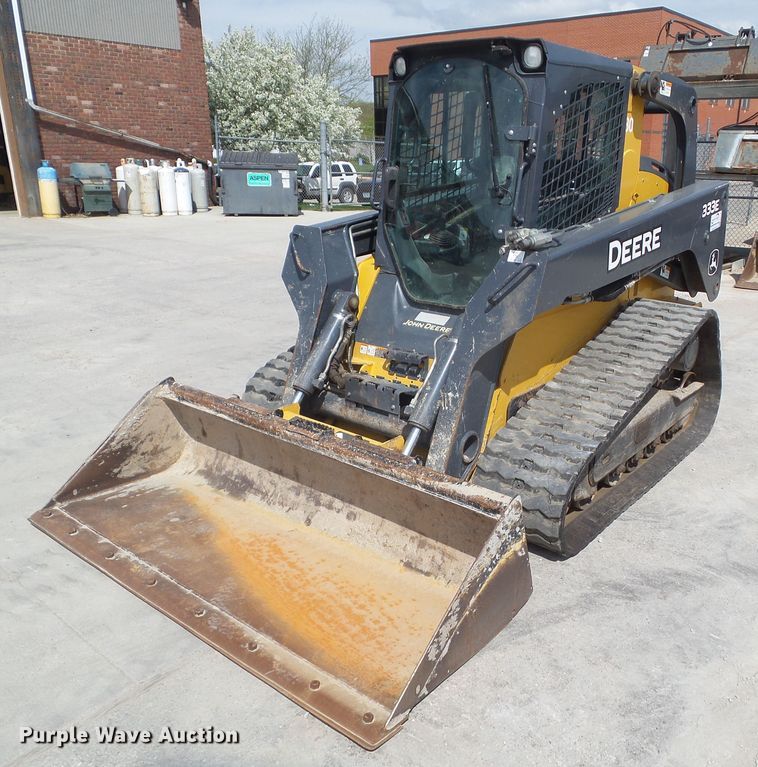 image for item DA7106 2016 John Deere 333E  tracked skid steer loader