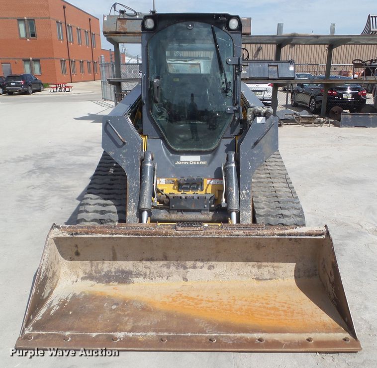 image for item DA7106 2016 John Deere 333E  tracked skid steer loader