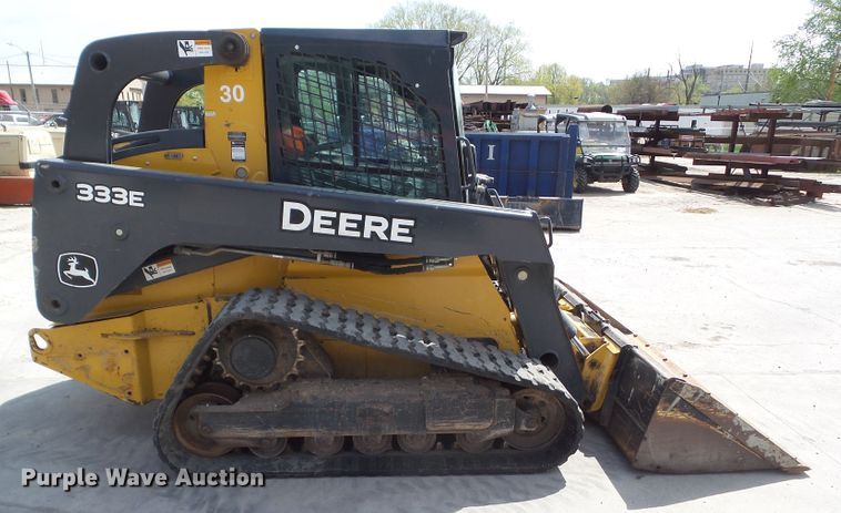 image for item DA7106 2016 John Deere 333E  tracked skid steer loader
