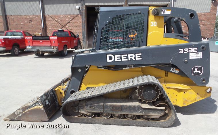 image for item DA7106 2016 John Deere 333E  tracked skid steer loader
