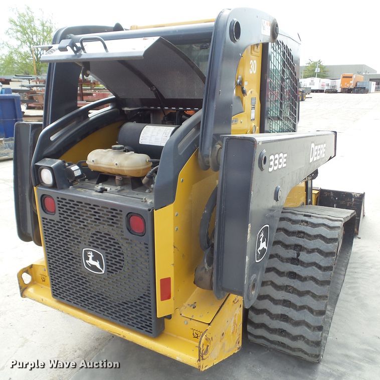 image for item DA7106 2016 John Deere 333E  tracked skid steer loader