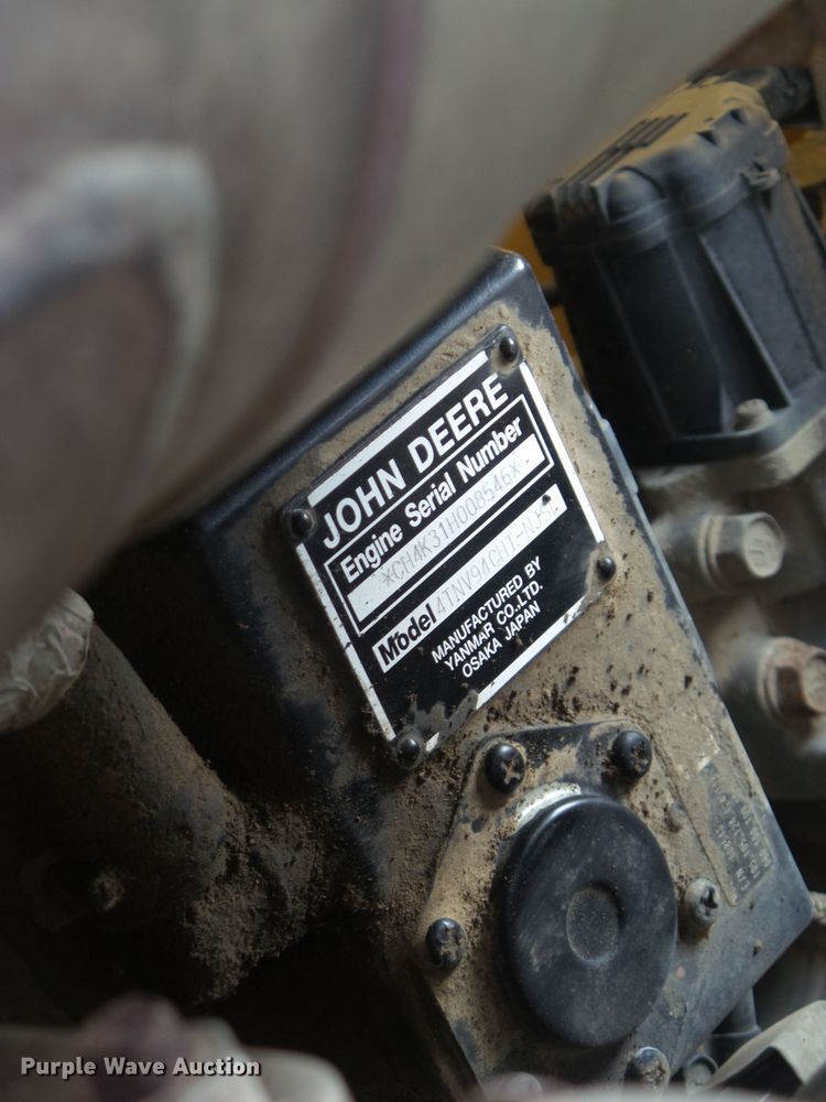 image for item DA7106 2016 John Deere 333E  tracked skid steer loader