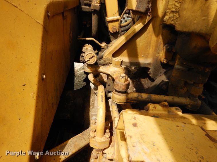 image for item DH4457 1972 Caterpillar 621  conventional scraper