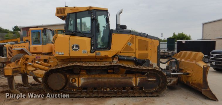 image for item DH5493 2015 John Deere 850K WLT  dozer